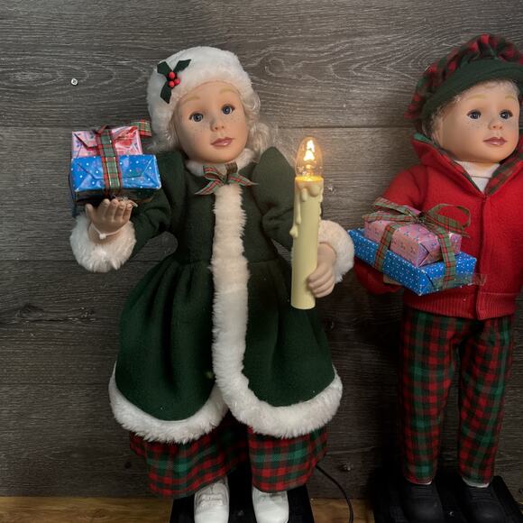 1993 Holiday Creations 24" Boy and Girl Christmas Animated Doll Figures Vintage - Picture 3 of 10